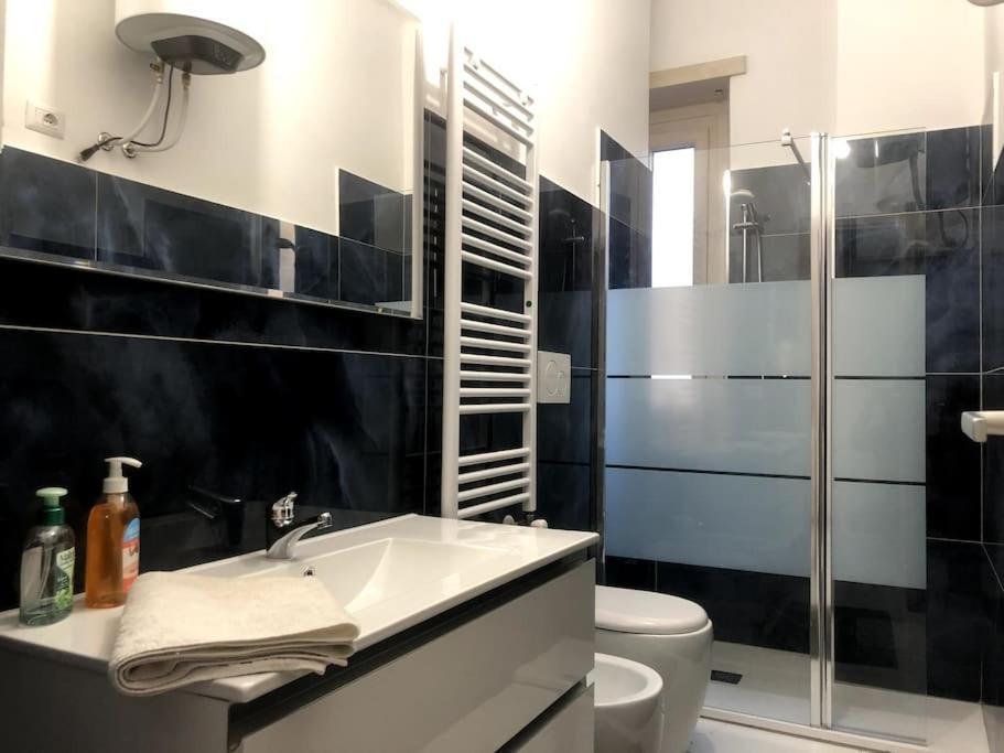 Casa Martina Pronta Per Te, Con Due Stanze Da Letto! * Torino